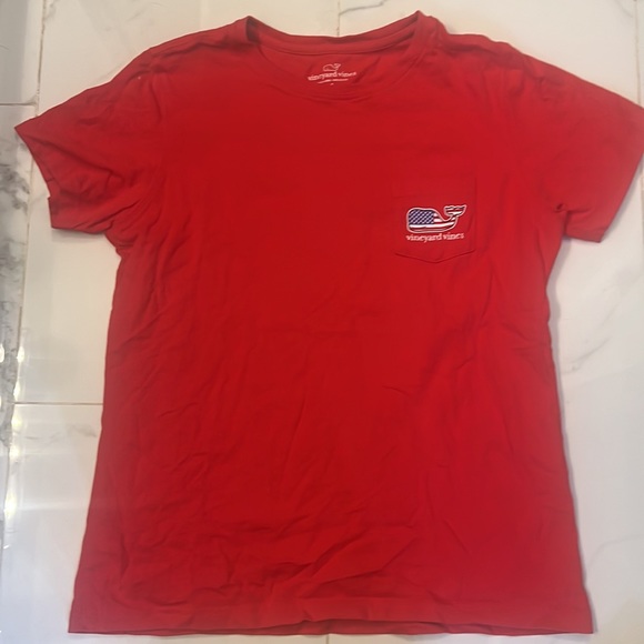 Vineyard vines women’s small red T-shirt, USA theme - Picture 2 of 4